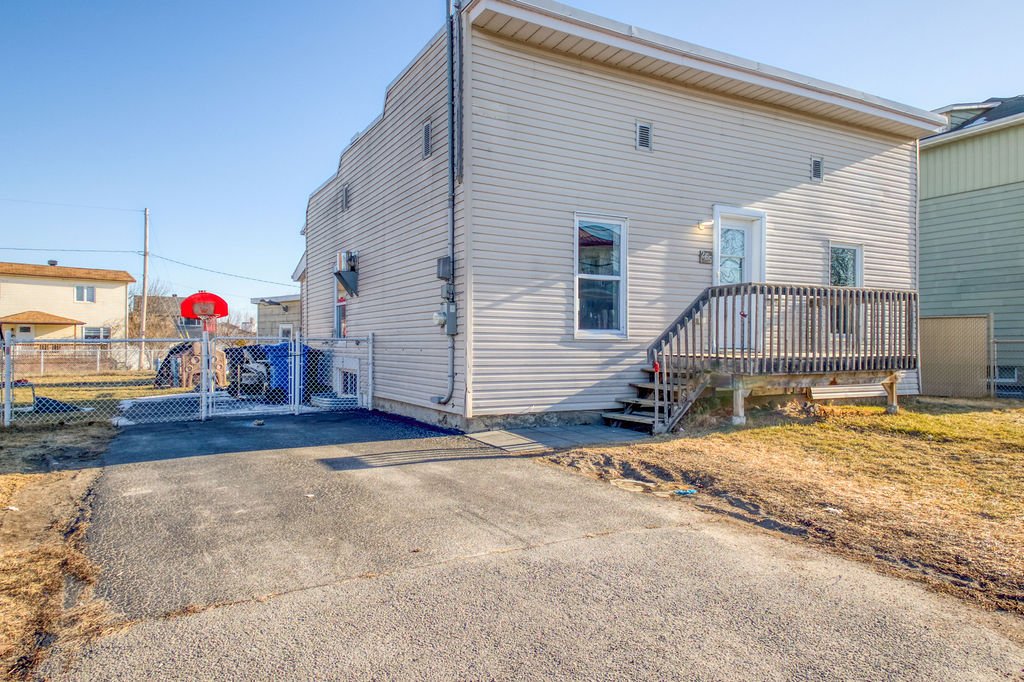 265 Rue Alphonse-Desjardins — photo 2