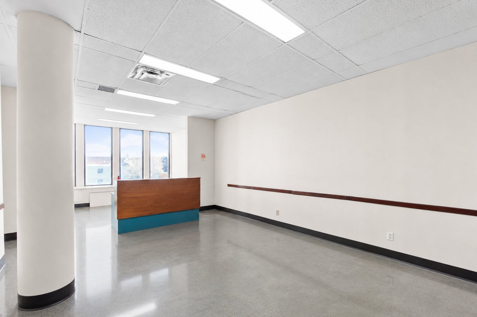 #210 - 5450 Ch. de la Côte-des-Neiges