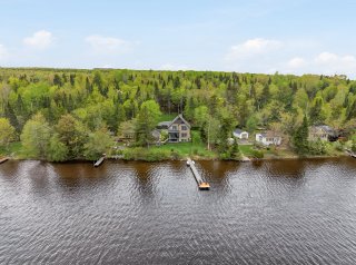 Vue sur l'eau
