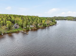Vue sur l'eau