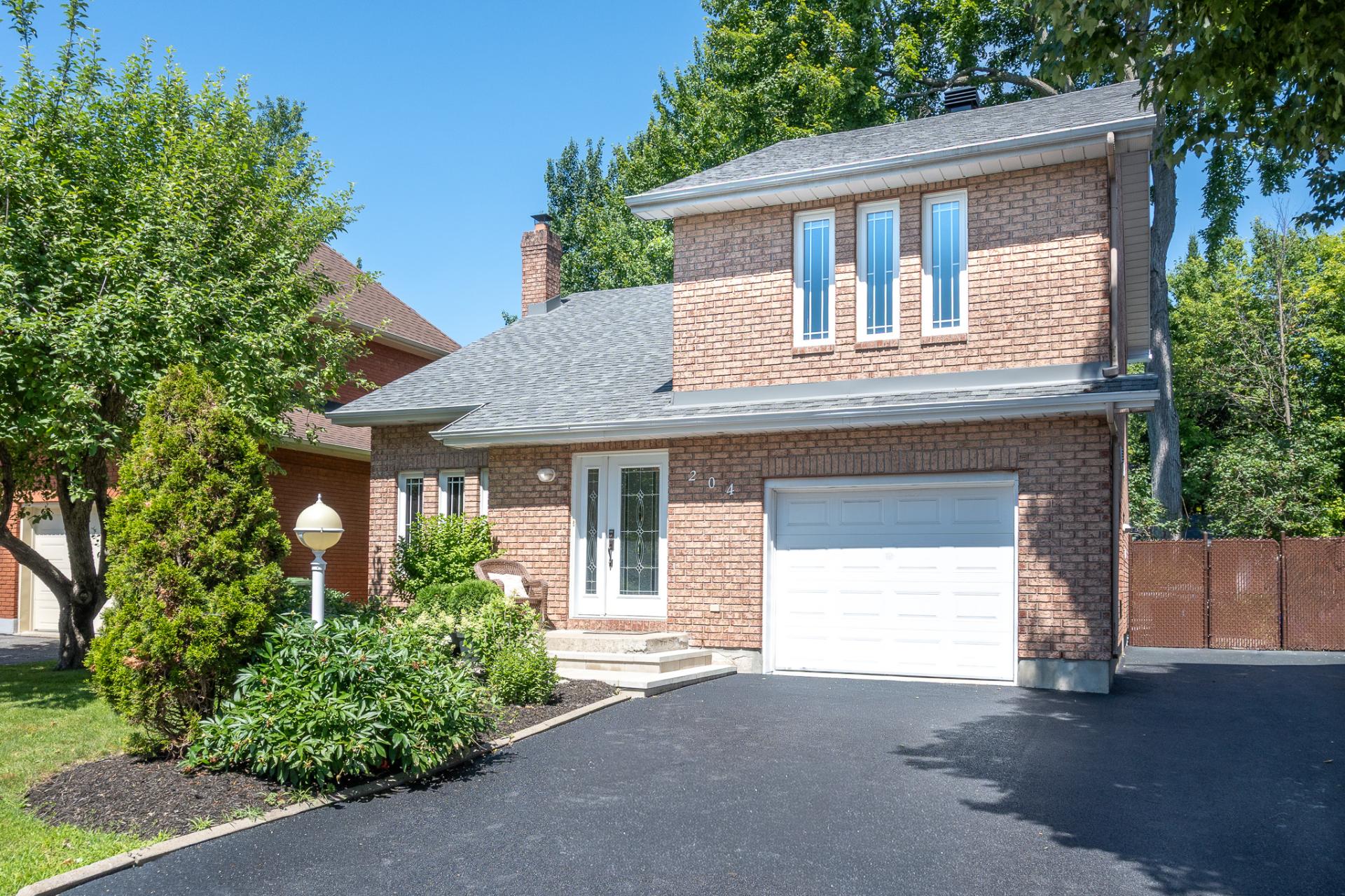 204 Rue de l'Orée-des-Bois