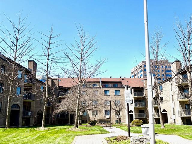 #208 - 3073 Rue Édouard-Montpetit