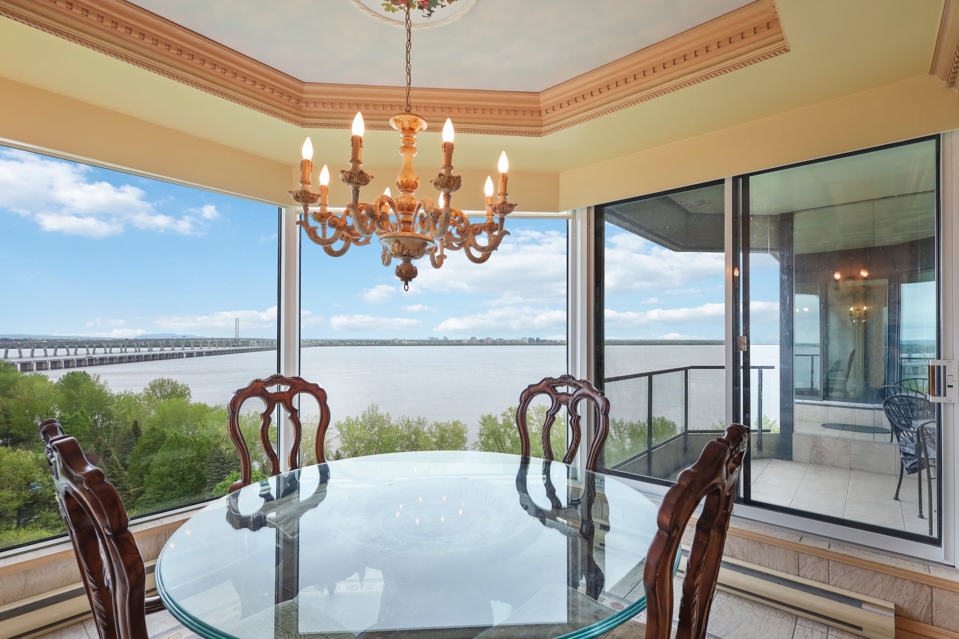 #PH1505 - 11 Rue O'Reilly