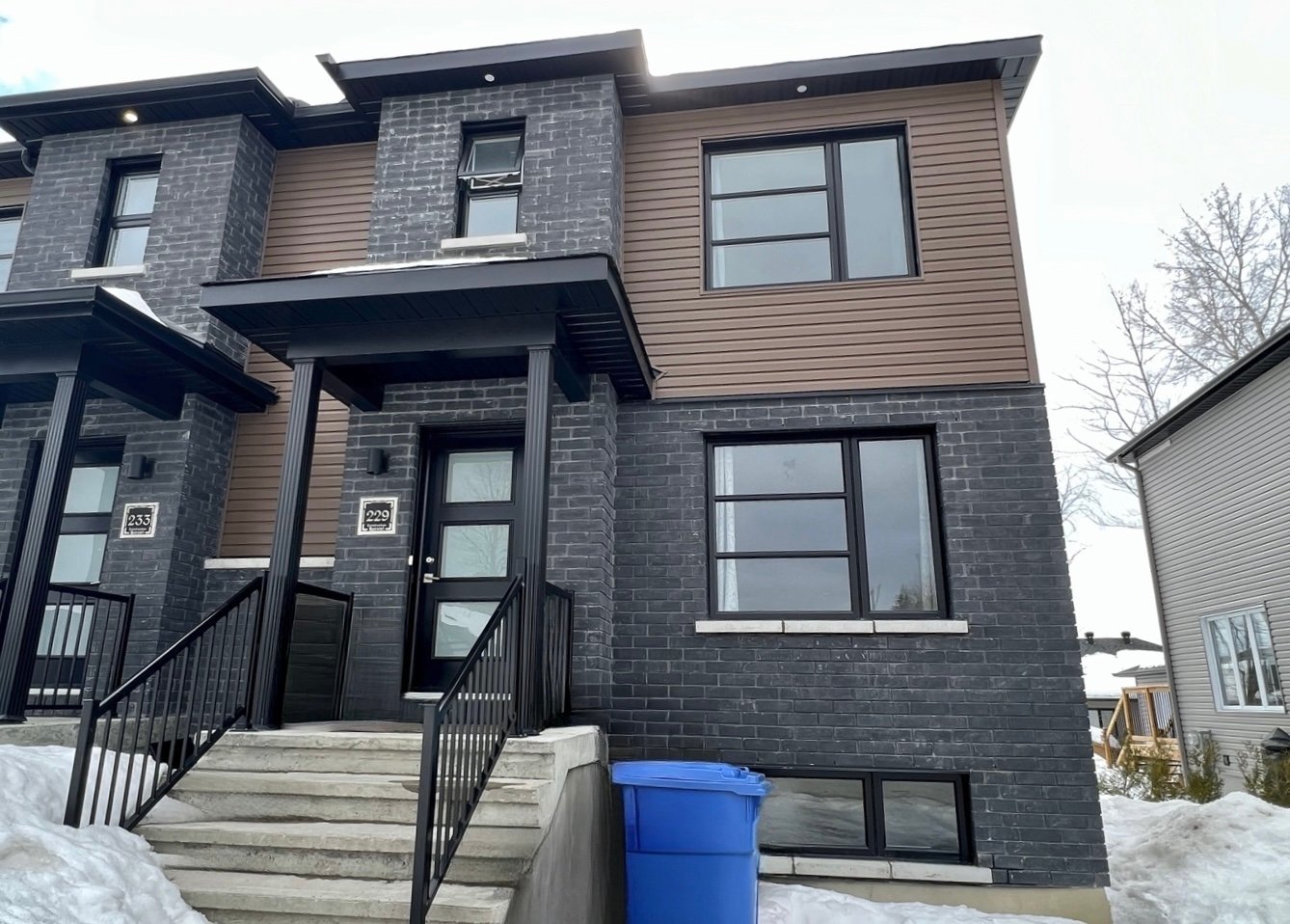  229 Rue Alexandre-Rodrigue