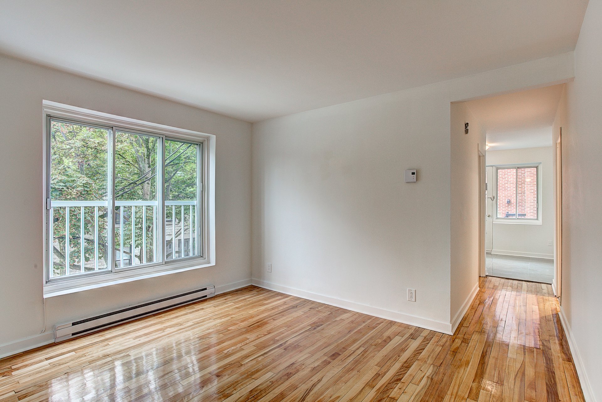 #2 - 1303 Rue Marie-Anne E.