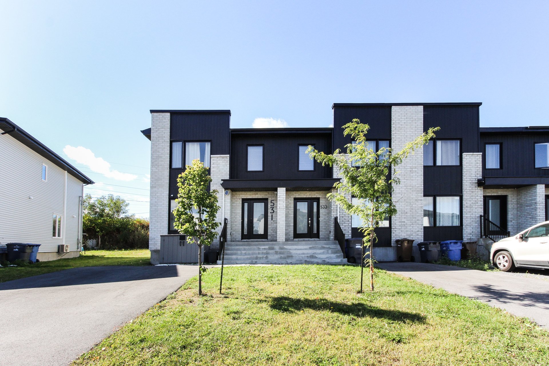 531 Av. de la Traversée