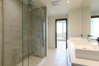 Ensuite bathroom