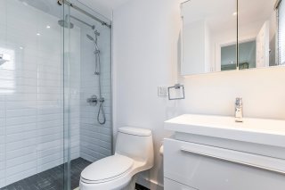 Ensuite bathroom