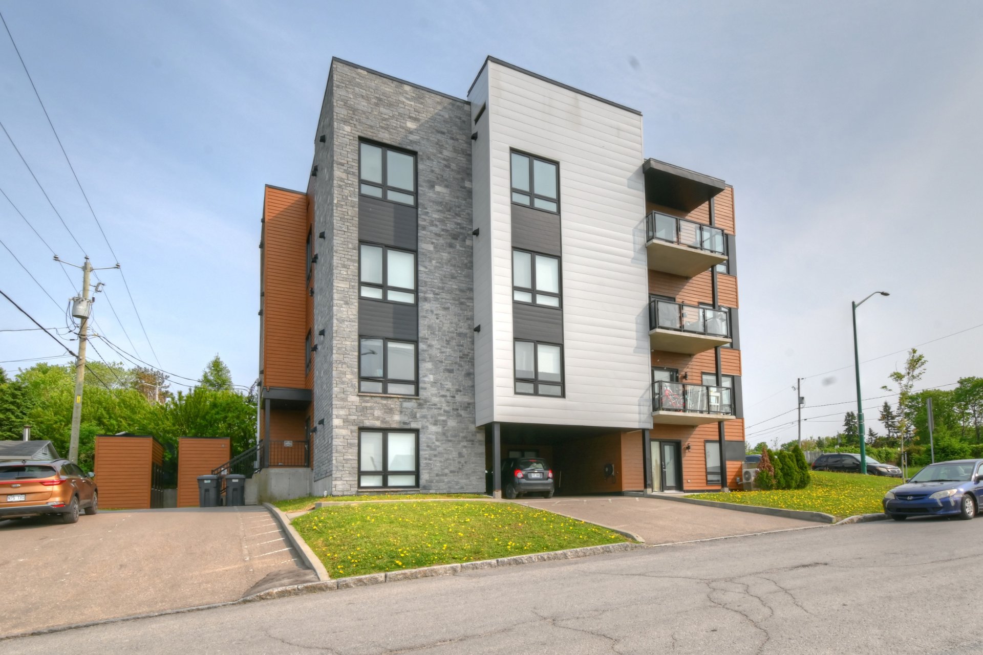 #6 809 Rue Monseigneur-Grandin