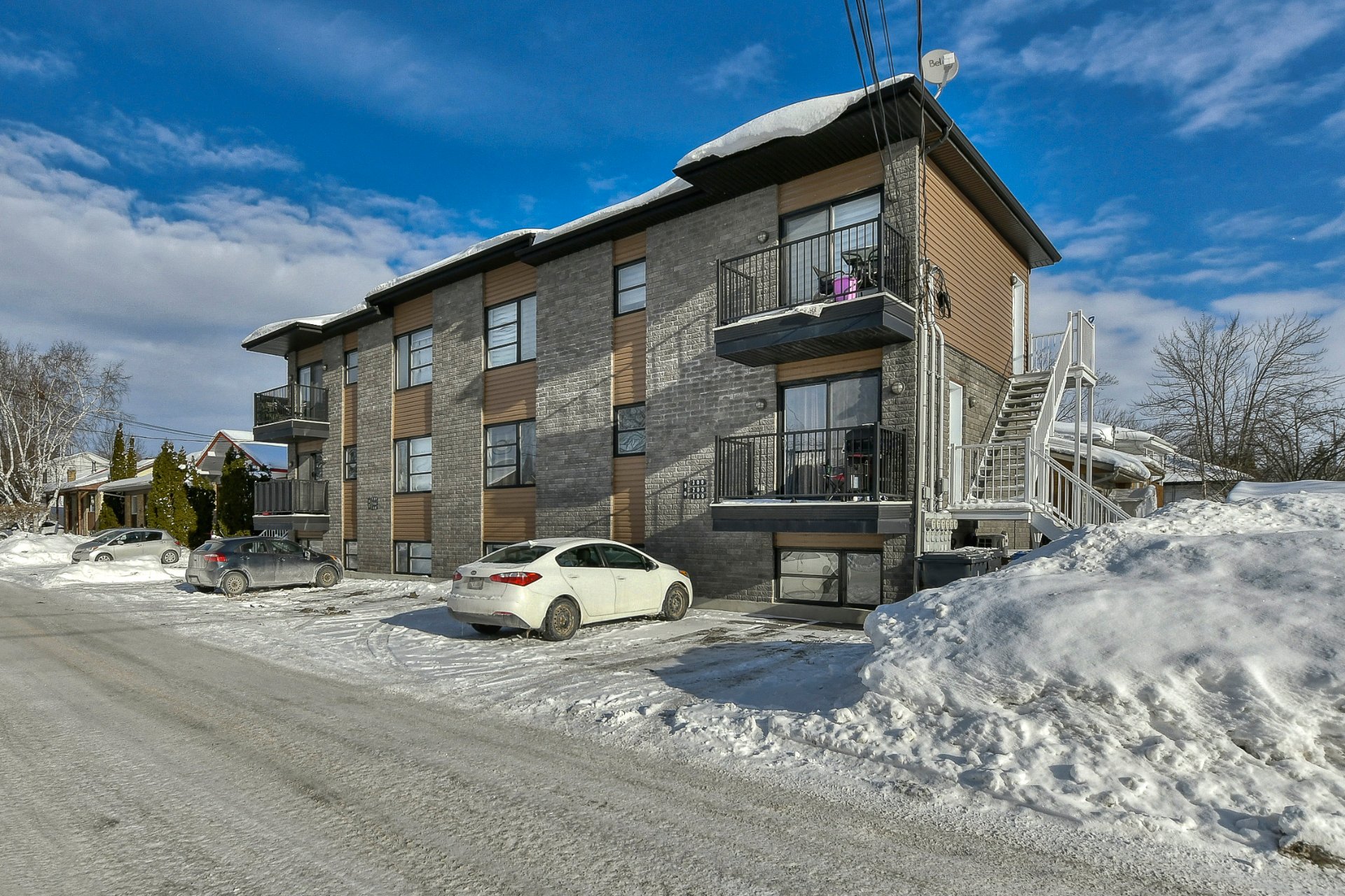 #100 - 90 Rue Bruchési