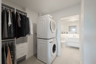 Walk-in closet