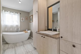 Salle de bains attenante à la CCP