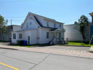 322 Av. St-Jérome