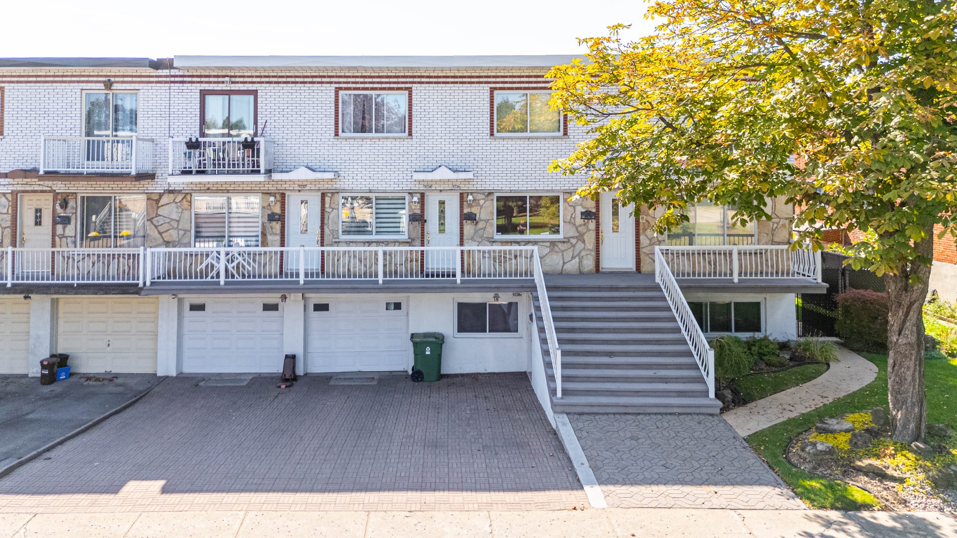 9232 Rue du Saguenay