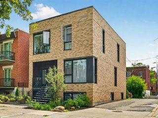 #101 - 7126 Av. Louis-Hébert