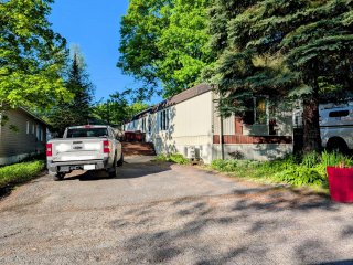 #26 - 1617 Rue Shefford
