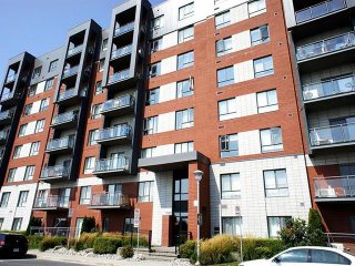 #102 - 1925 Rue Émile-Martineau