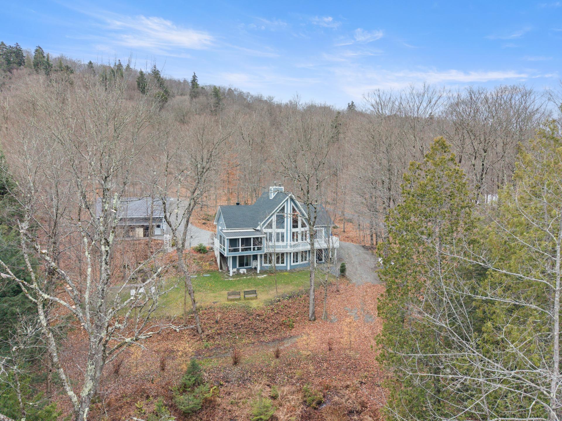 149 Ch. du Lac-Clair