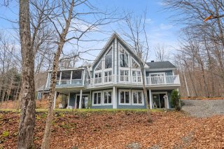 149 Ch. du Lac-Clair