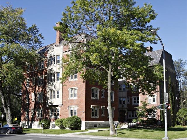 #41 - 3055 Rue Sherbrooke O.