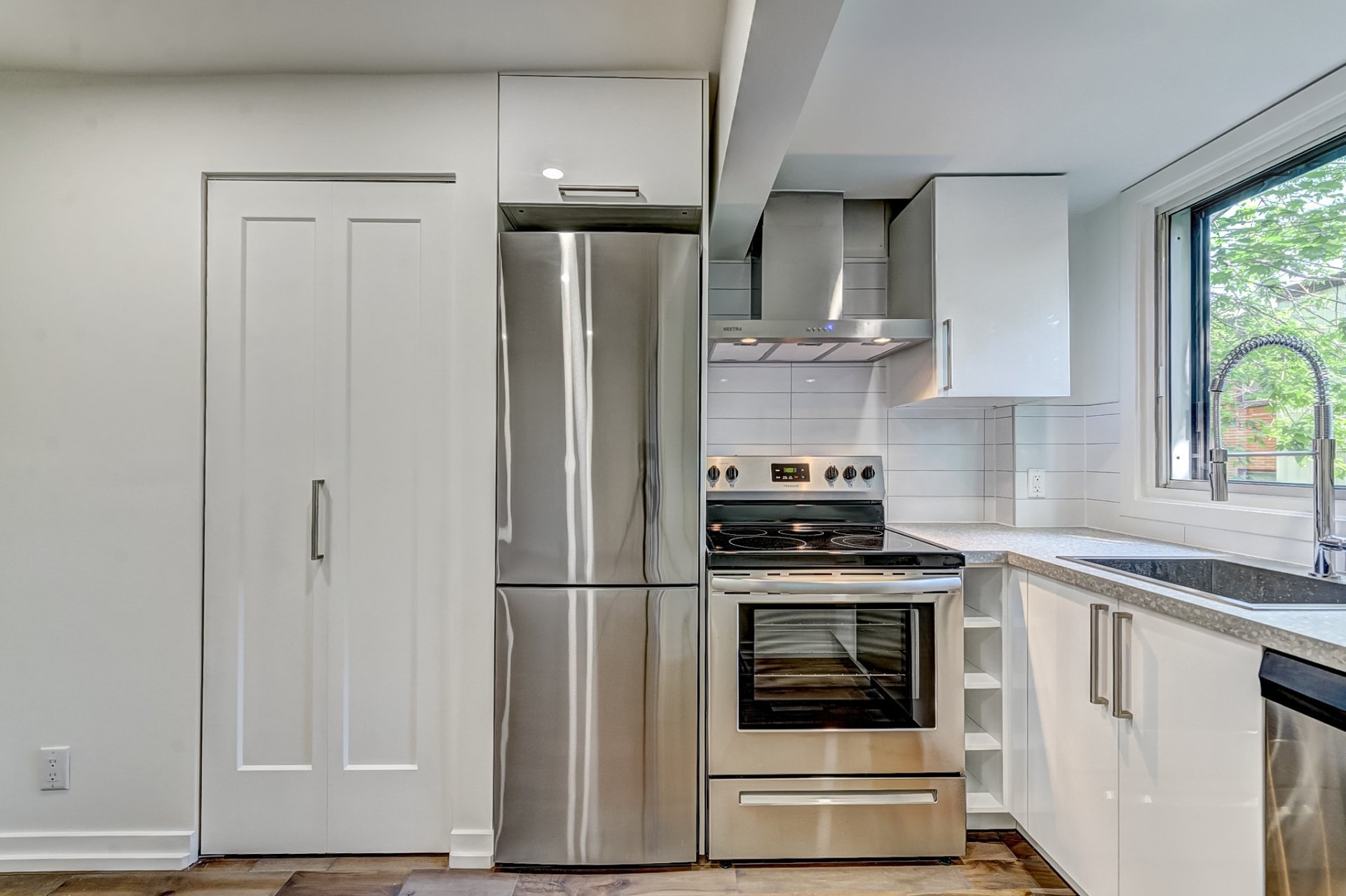 #7 - 2405 Rue Parthenais