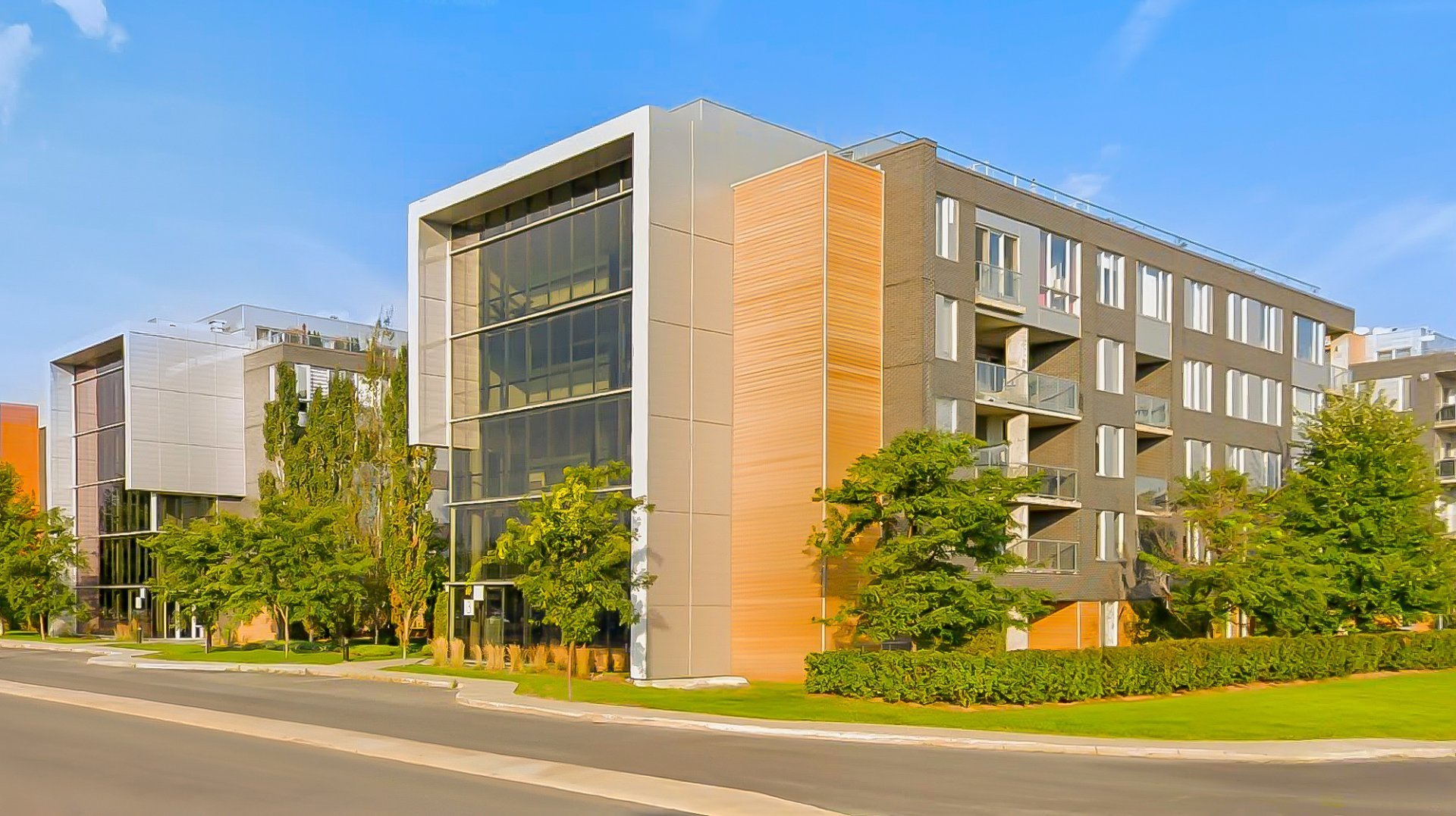 #106 - 9805 Boul. Leduc