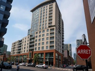 #809 - 1045 Rue Wellington