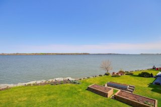 Vue sur l'eau