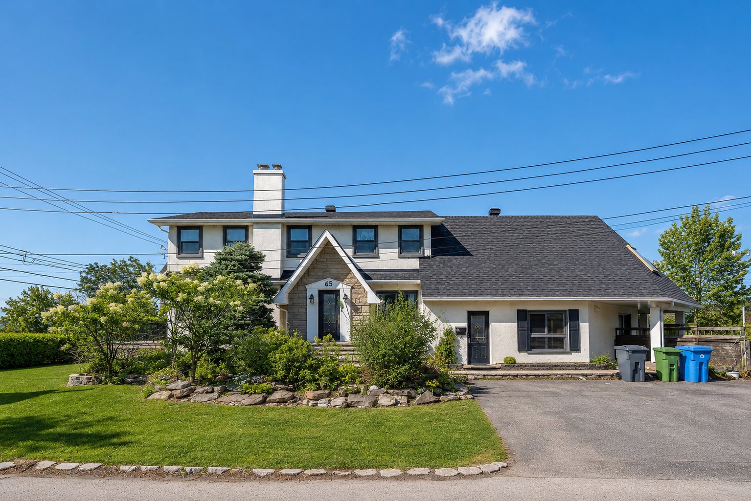 65 Ch. du Bord-du-Lac-Lakeshore