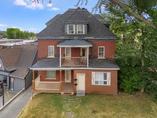 110 - 112 Rue Aberdeen