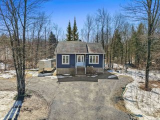 1602 Rue Ariane