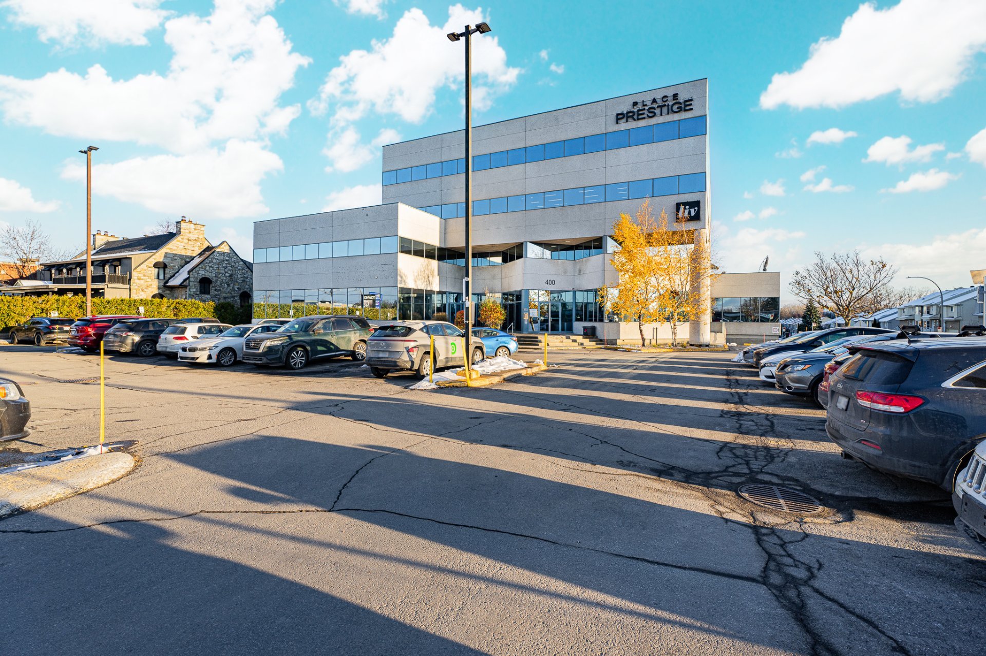 #310 - 400 Boul. St-Martin O.