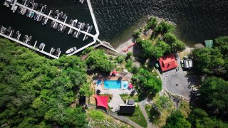 Accès au plan d'eau