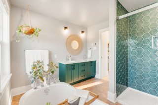 Salle de bains attenante à la CCP