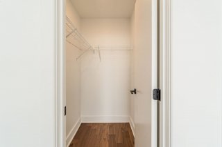 Walk-in closet