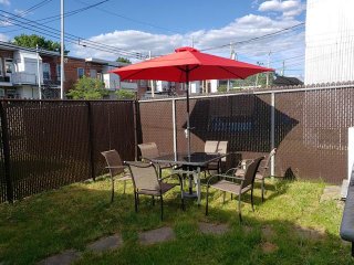 653 Rue Manning