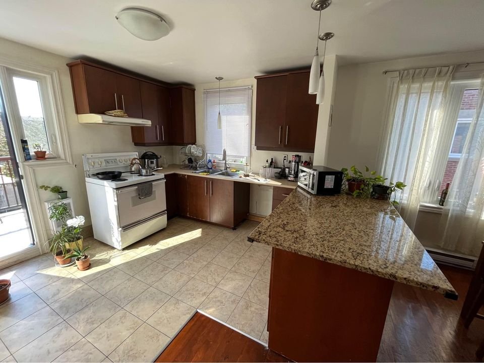 5512 Av. Clanranald