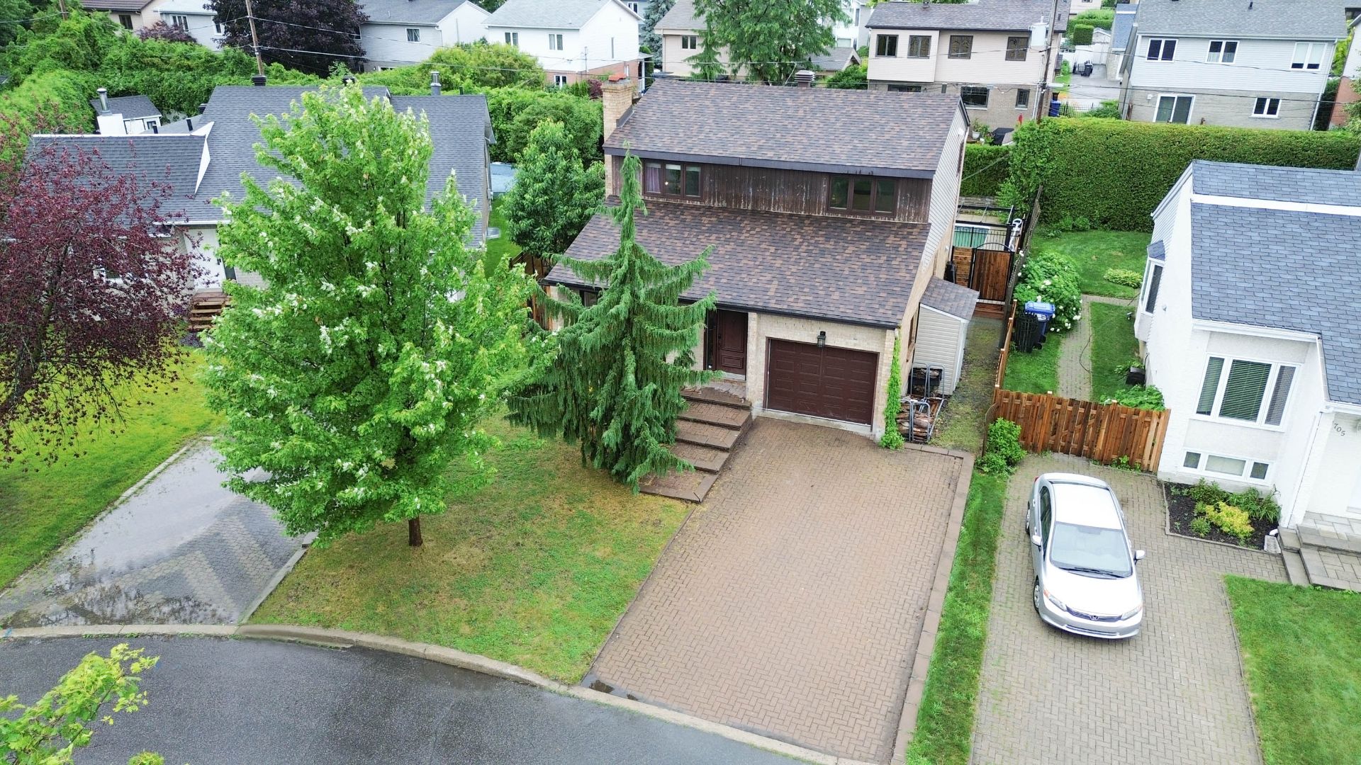  2707 Rue Borduas