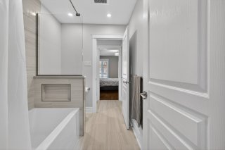 Salle de bains attenante à la CCP