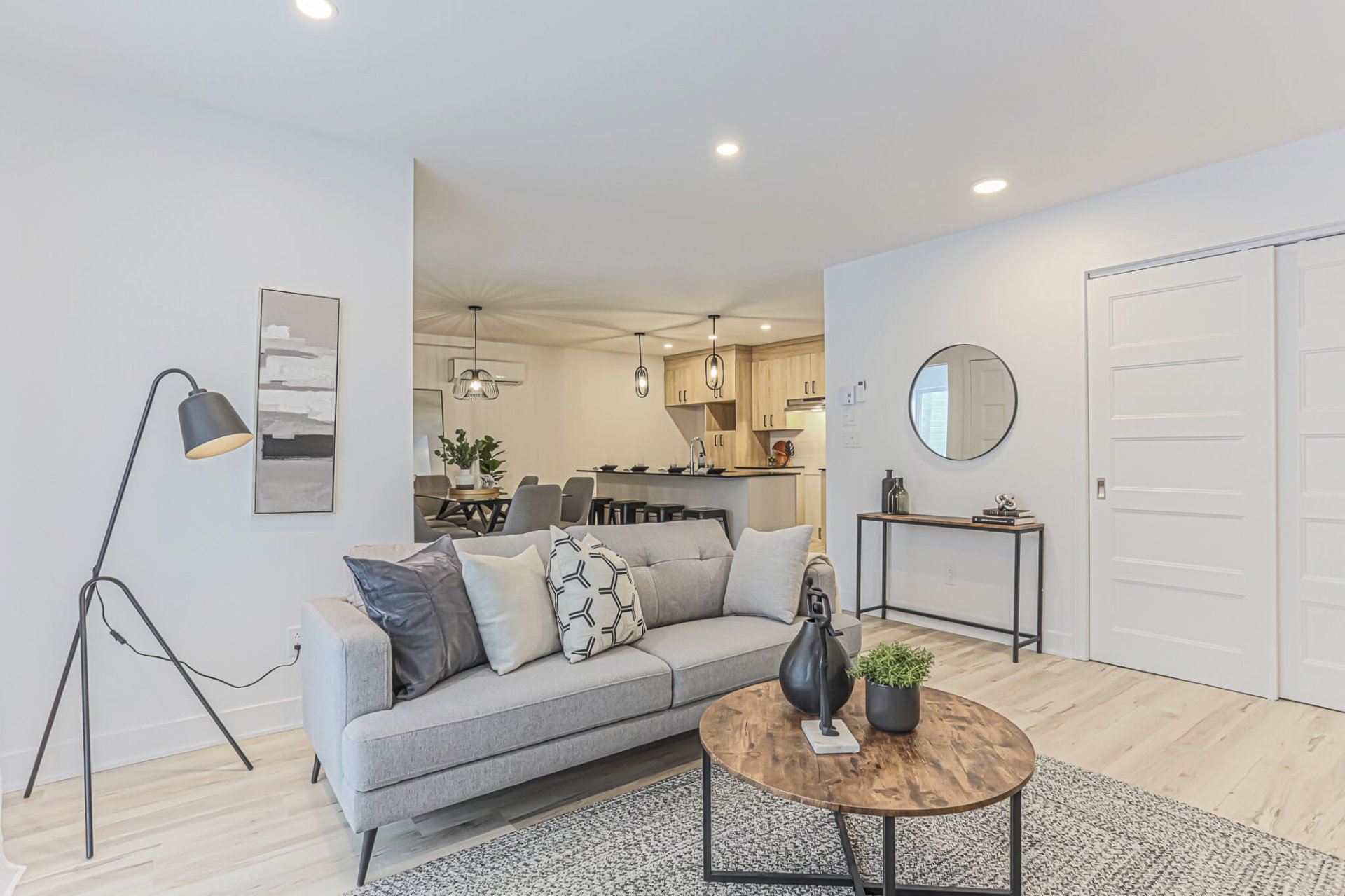 #1 - 81 Rue Sir-Mathias-Tellier N.