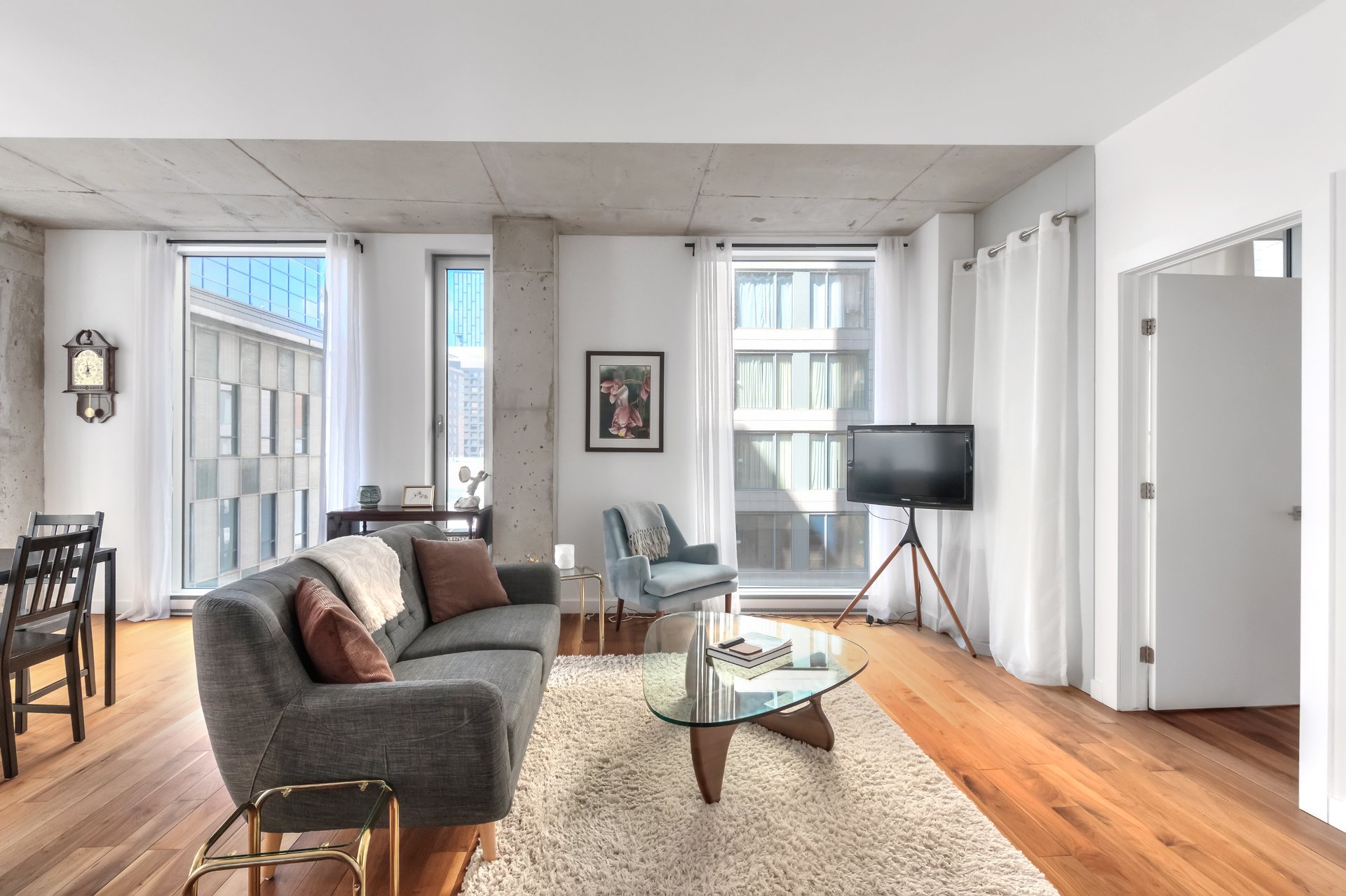 #801 - 221 Rue St-Jacques