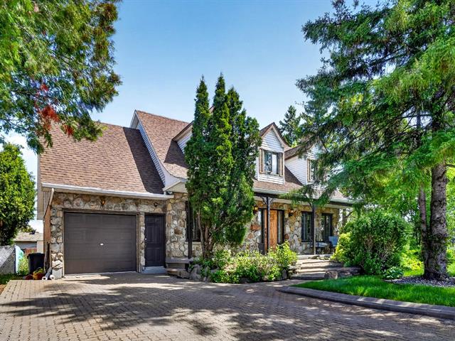1645 Rue Louis-Durocher