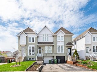 3552 Carré Marguerite-Bourgeoys