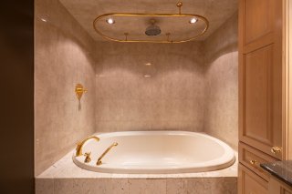 Ensuite bathroom