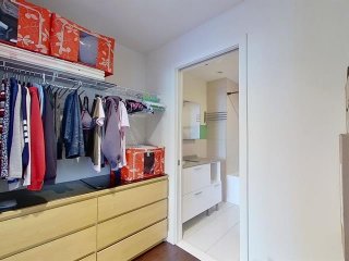 Walk-in closet