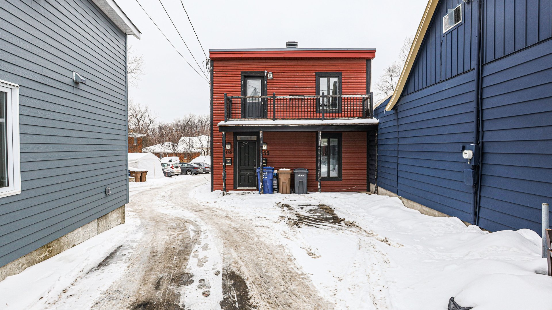 155 - 155A Boul. Ste-Rose