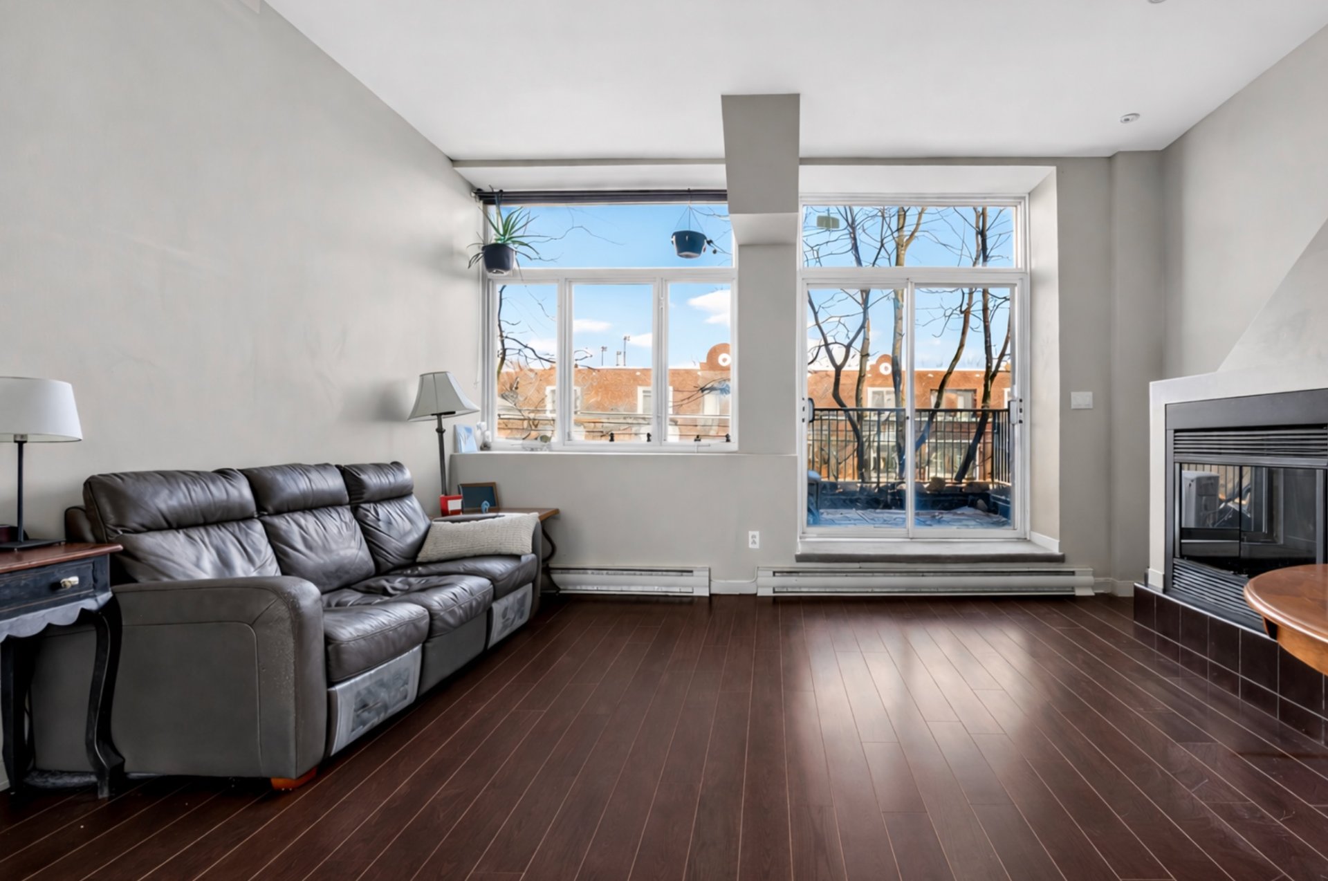 #210 - 4400 Boul. Champlain