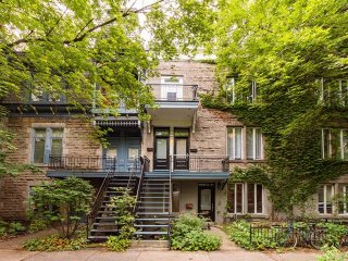 4254 Av. Christophe-Colomb
