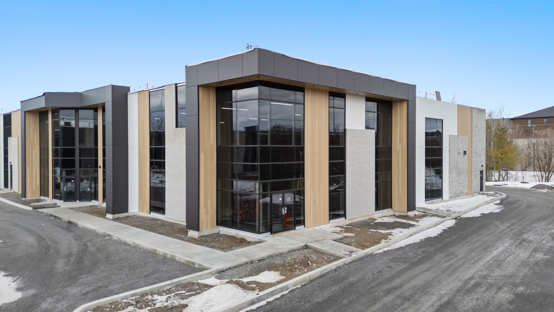 #14 - 1090 Boul. des Laurentides