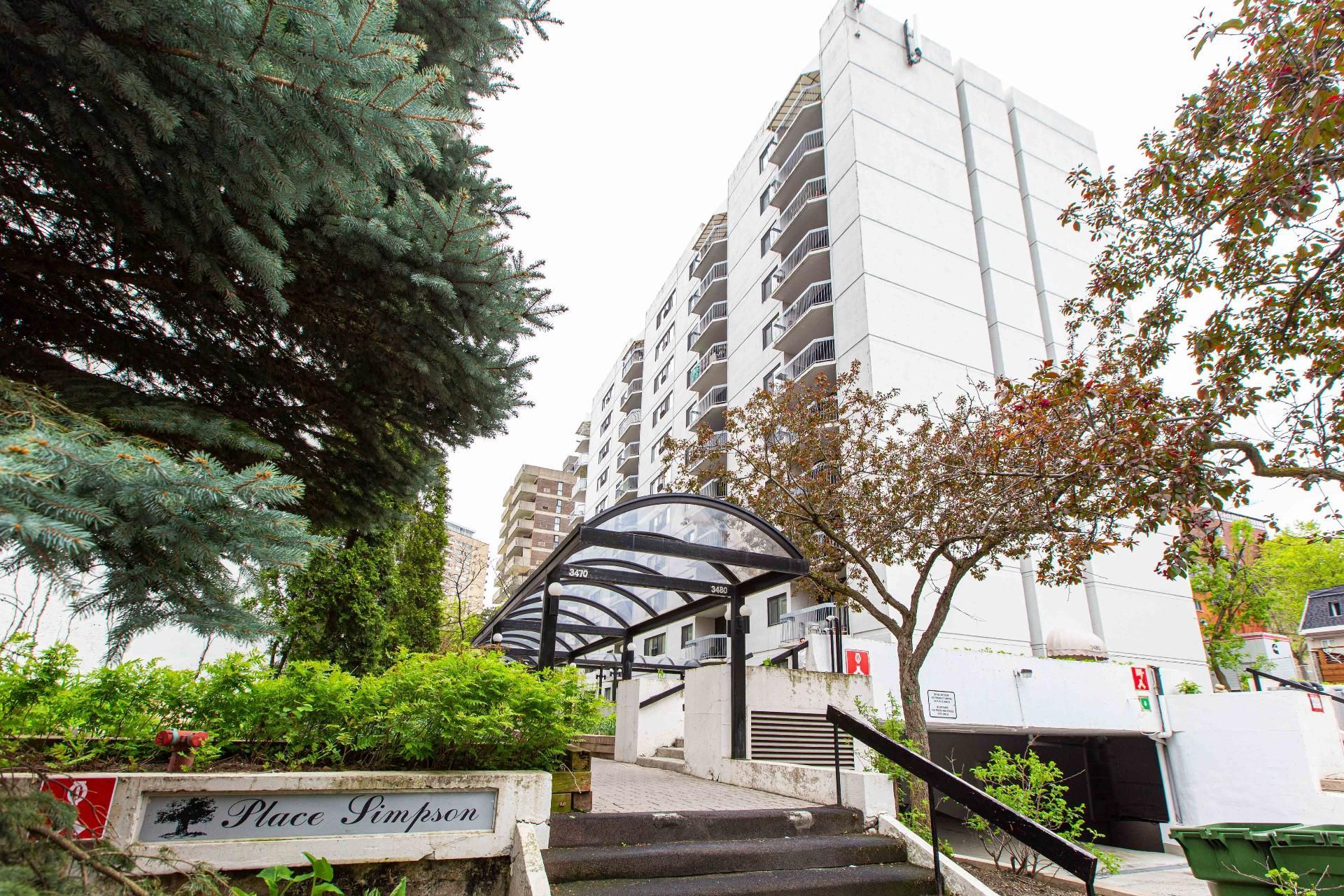 #1105 - 3480 Rue Simpson